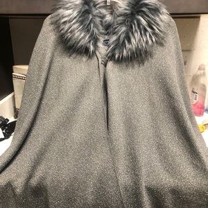 Adrienne Vittadini Cape